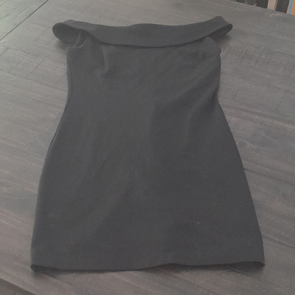 In all by Awesomeness TV size medium off shoulders black dress great condition